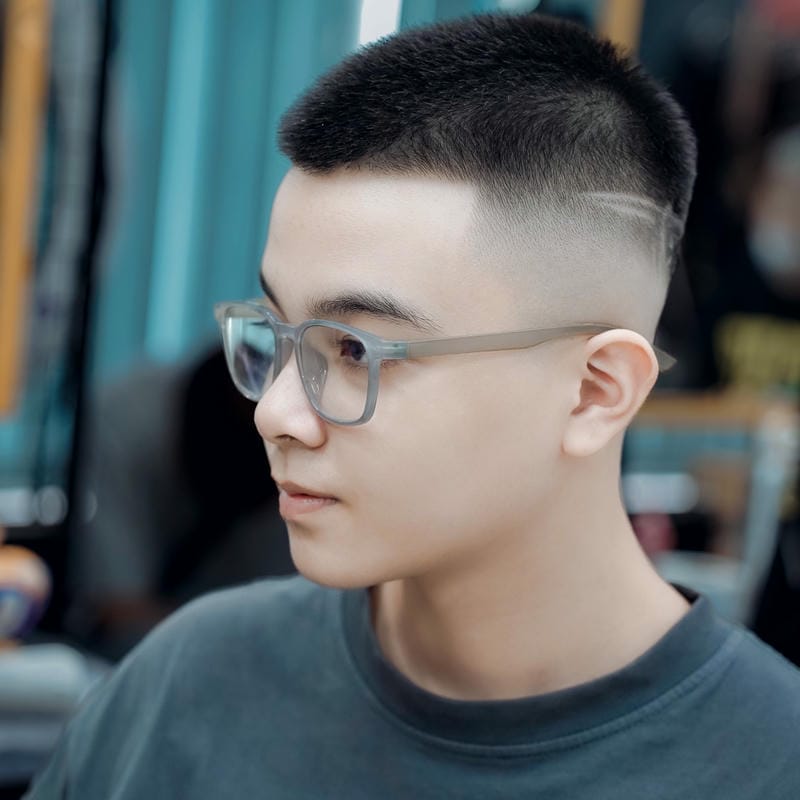 tóc layer nam ngắn không uốn