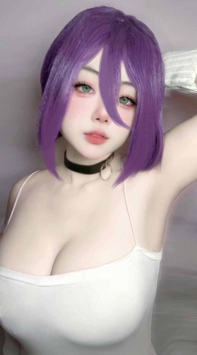 ảnh cosplay châu á khoe ngực khủng