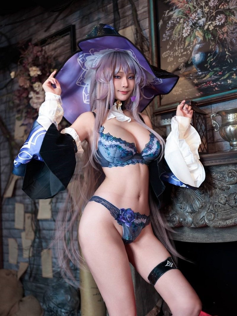 ảnh cosplay múp khoe dáng