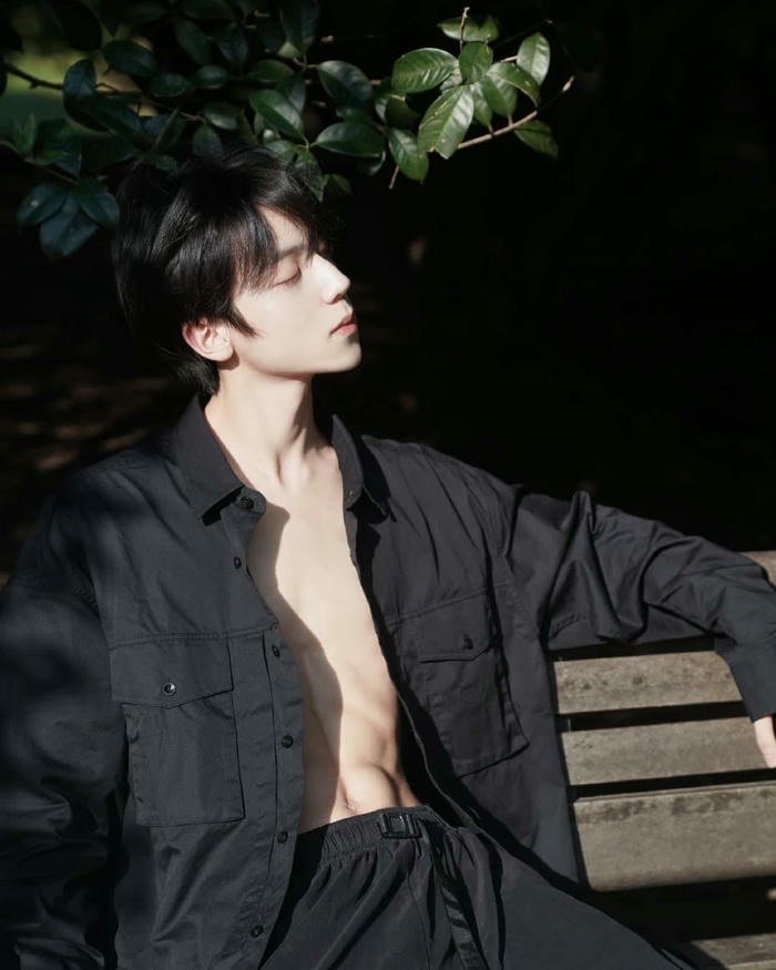 anh đẹp trai 6 múi