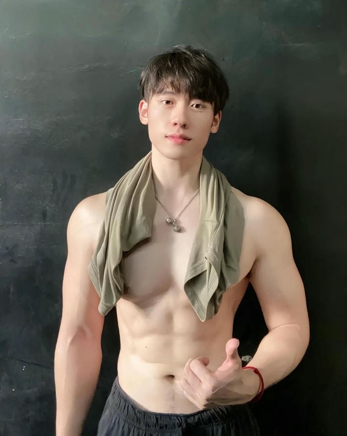 ảnh trai đẹp 6 múi