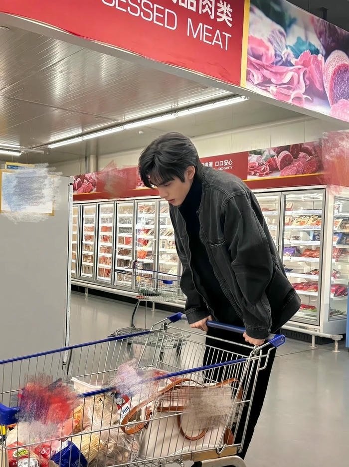 ảnh trai trung quốc che mặt