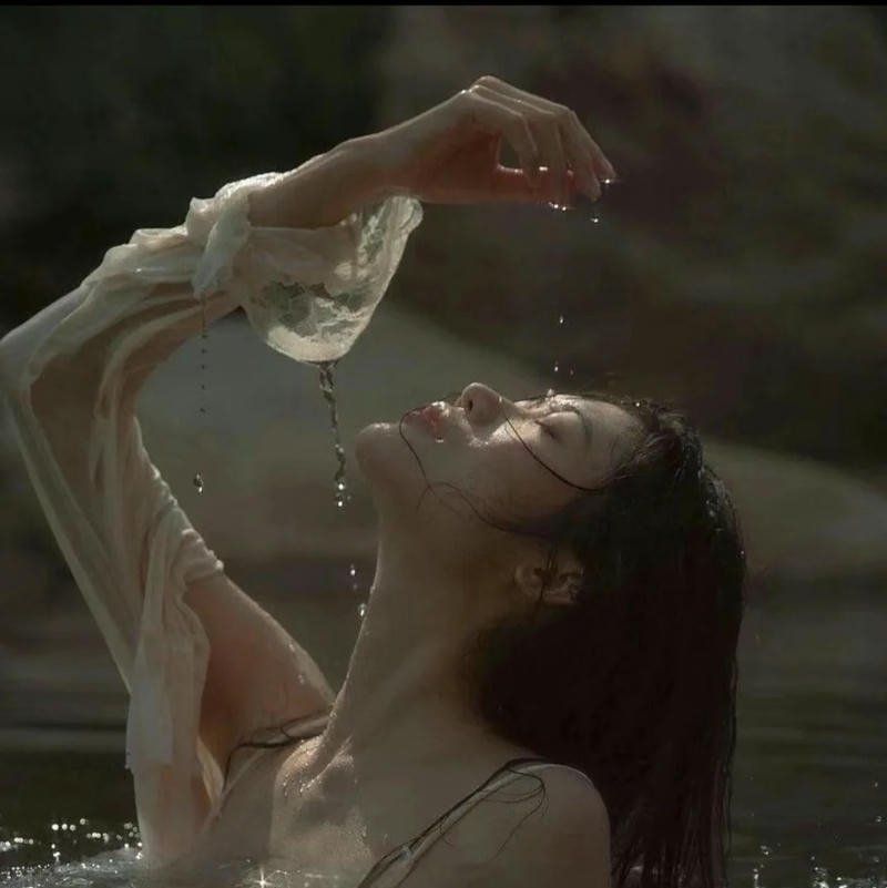 avatar ảnh cô đơn