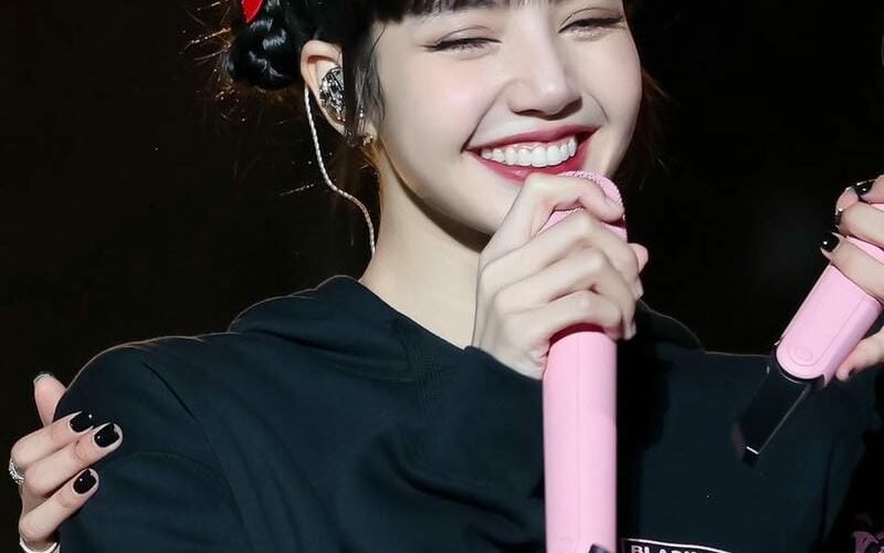avatar lisa blackpink cute