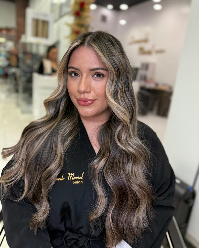 balayage champagne blonde