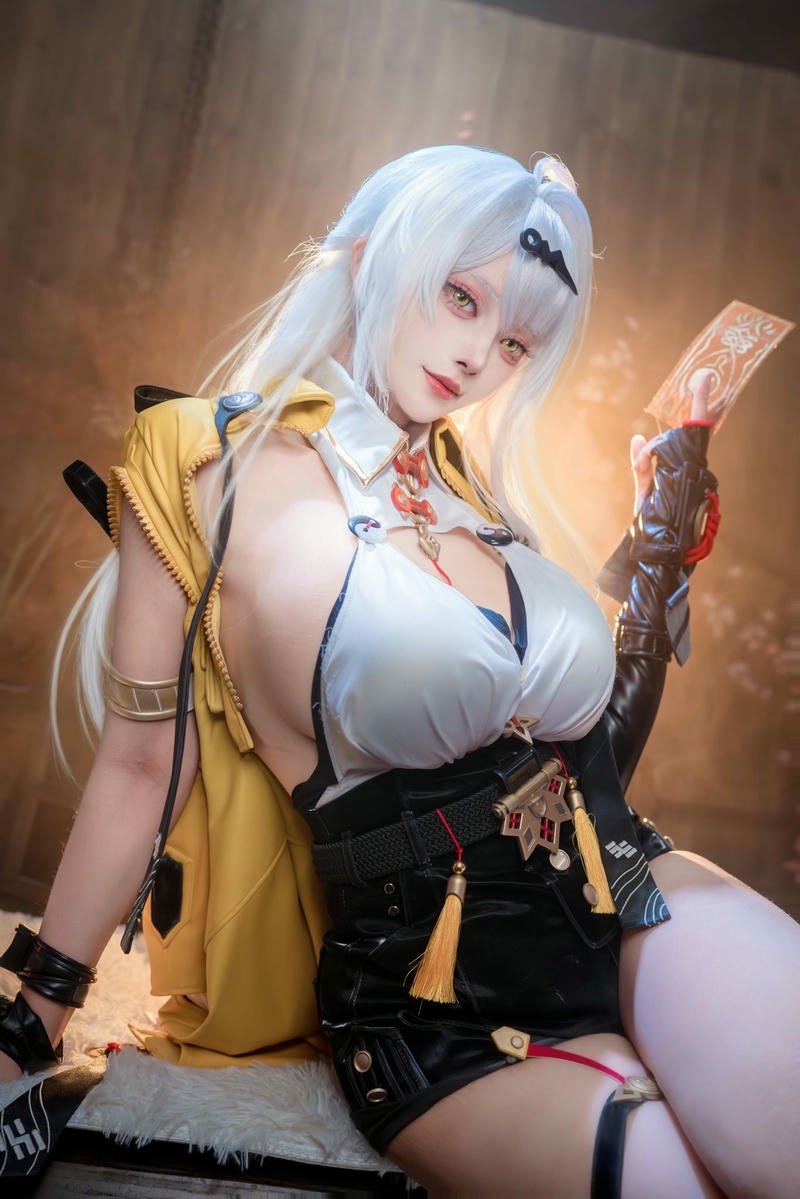 cosplay anime nữ sexy