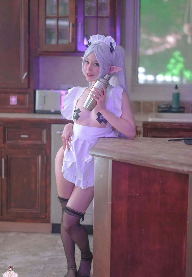 cosplay frieren đáng yêu