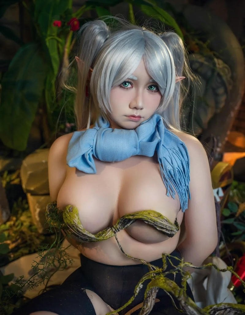 cosplay frieren ngọt nước