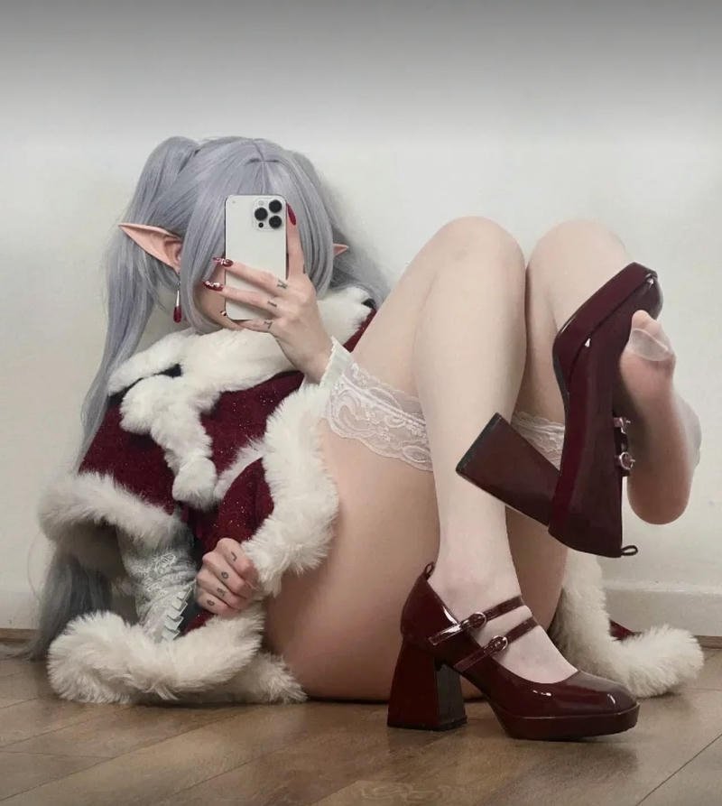 cosplay frieren