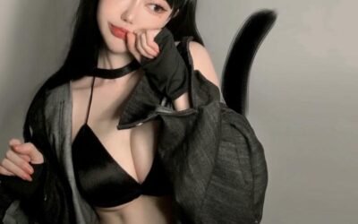 cosplay mèo quyễn rũ