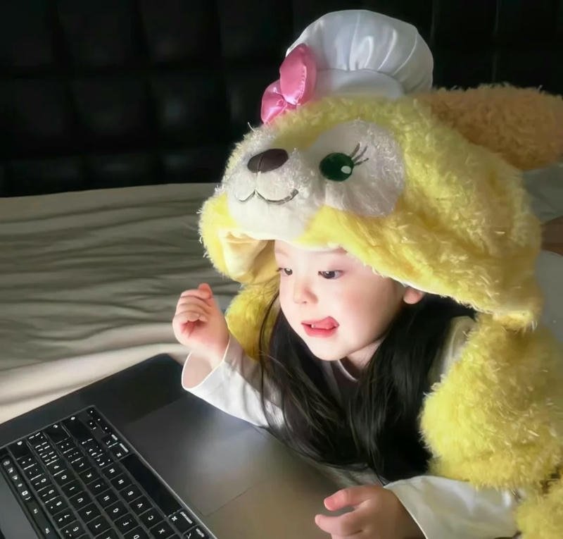 đáng yêu avatar em bé cute