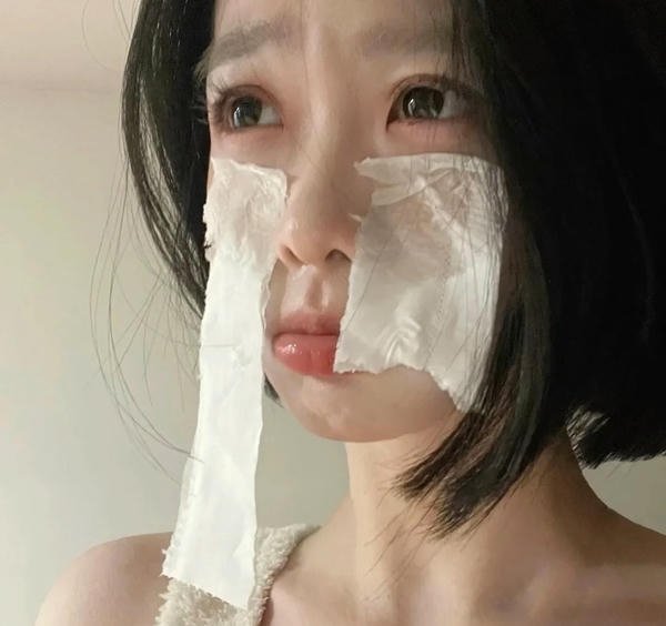 hình ảnh khóc đau khổ