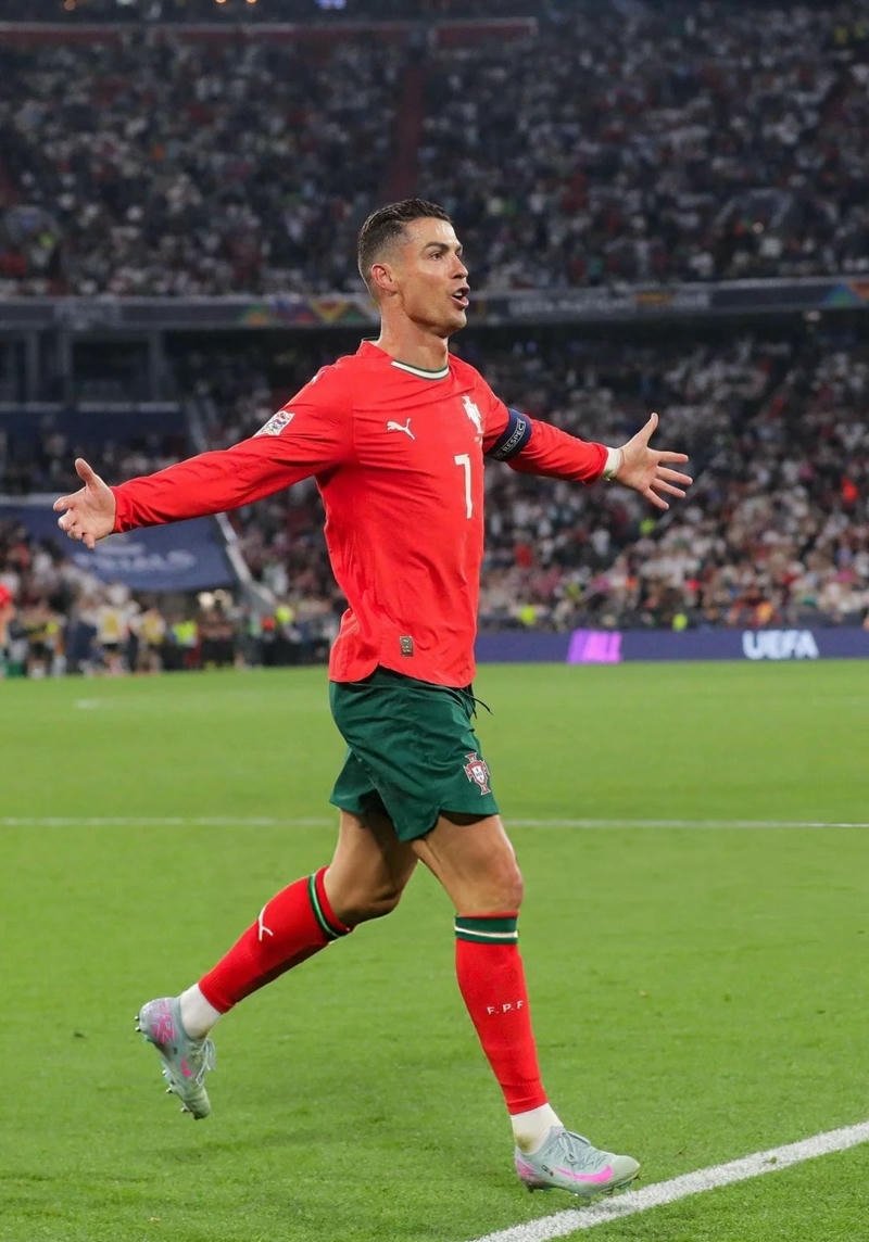 hình nền máy tính ronaldo