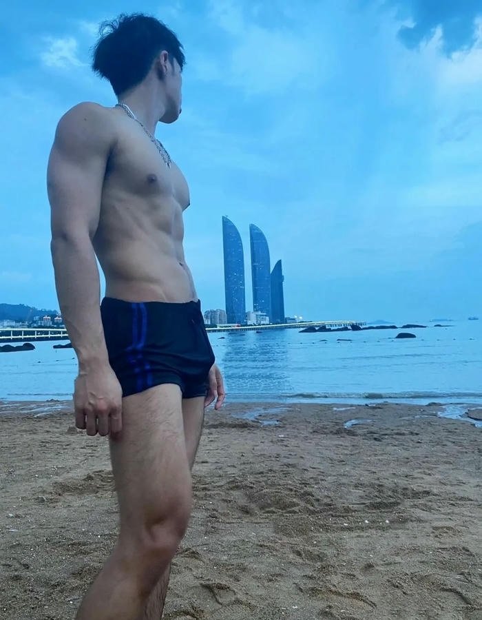 hinh trai đẹp ngầu 6 múi