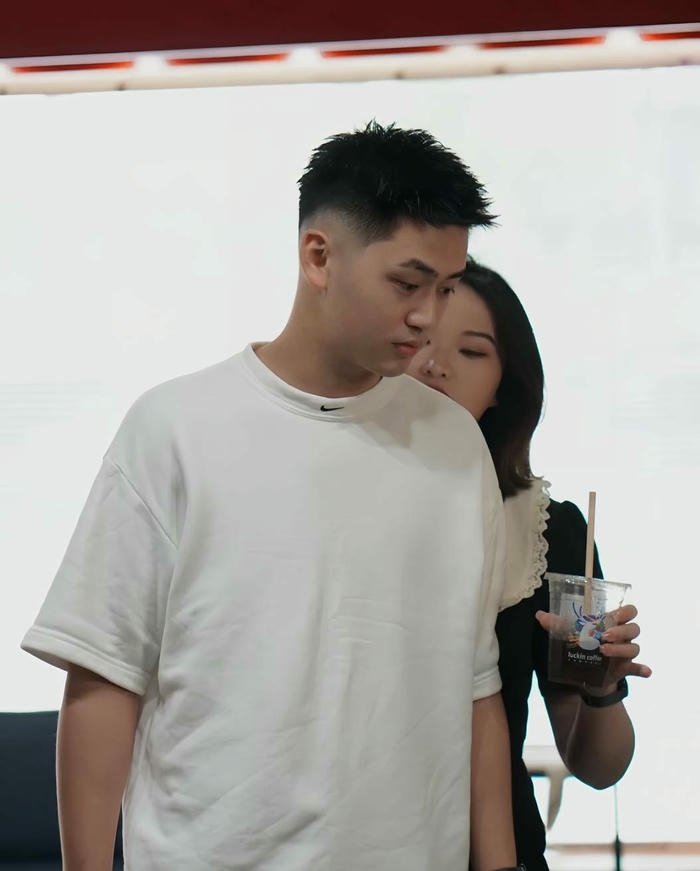kiểu tóc mohican mái dài