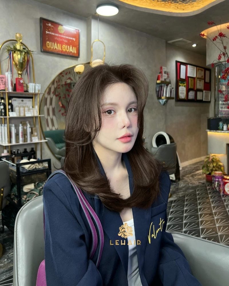 mullet layer nữ ngắn
