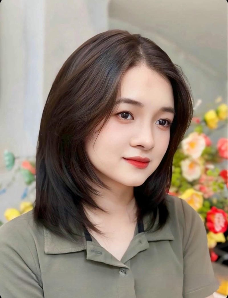 mullet middle part nữ