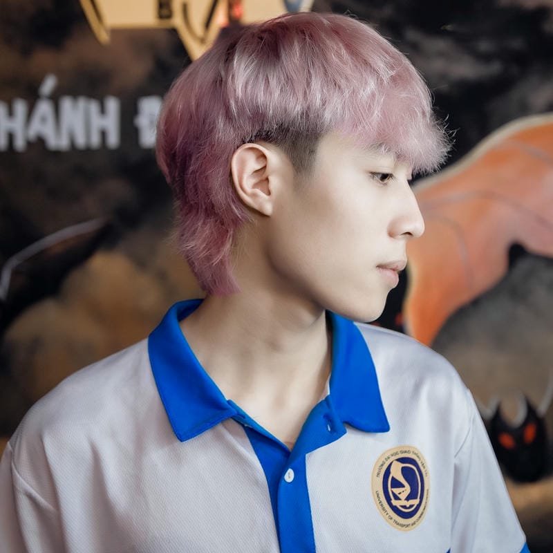 mullet nam nhuộm hồng