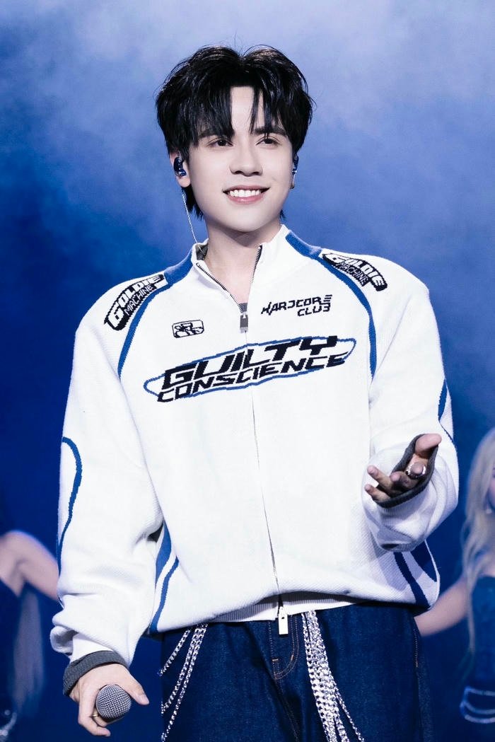 quang hùng masterd cười