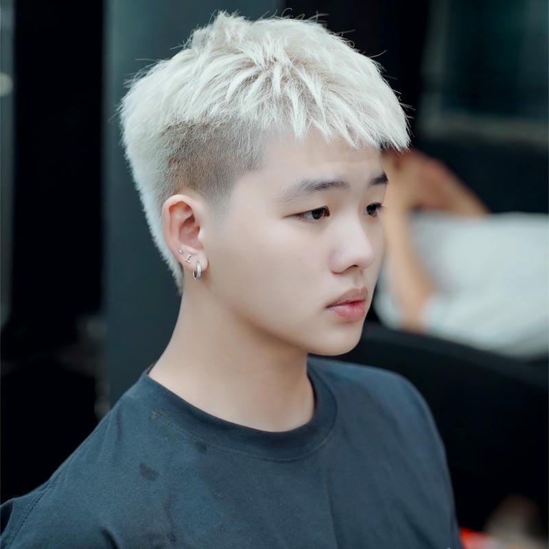 toc ngăn nam