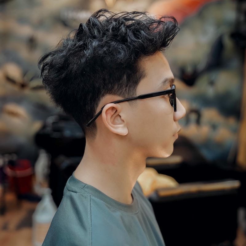 uốn short quiff